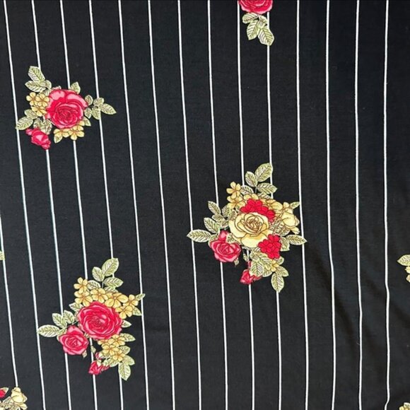 LuLaRoe Perfect Tee White Vertical Stripes Black w/ Red Green Gold Roses Size S - Picture 6 of 12